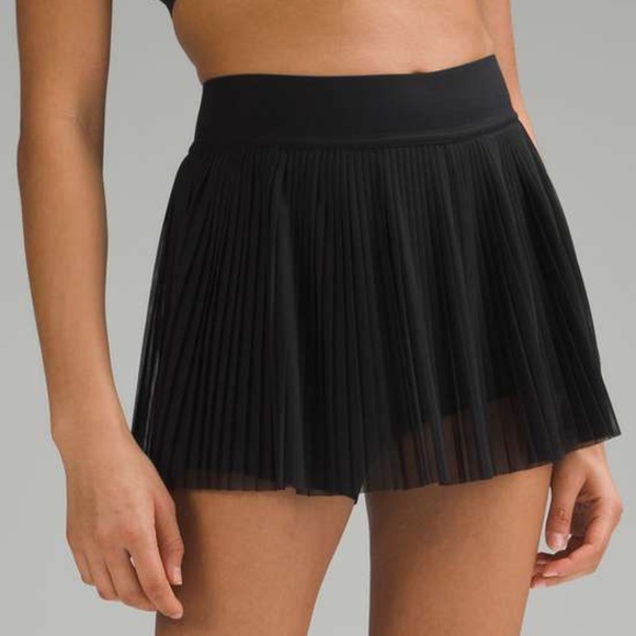 lululemon athletica Dresses & Skirts - Lululemon Mesh Pleats Mid-Rise Mini Tennis Skirt Black